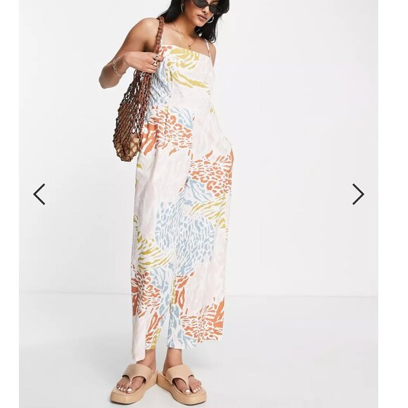 NWT ASOS DESIGN button open back minimalist jumpsuit in marble print Size 0 - Picture 4 of 4